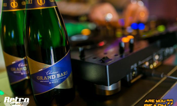 GRAND-BARI-retro-spring-party-tour-2018-20(1).jpg